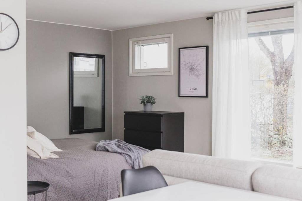 Beautiful New Studio Apartment Nearby The Center Турку Екстериор снимка